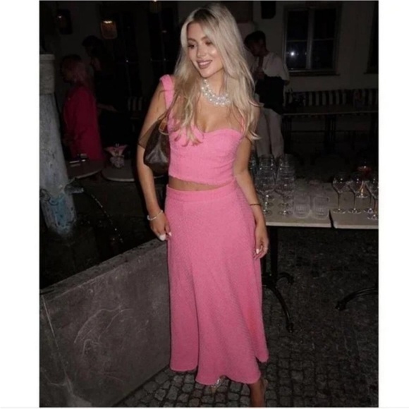 Zara texture Maxi skirt long swing pink size XXL Womens new - Picture 2 of 8